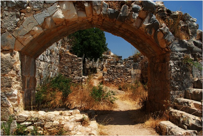 Арка внутри крепости Монфор, Хайфа