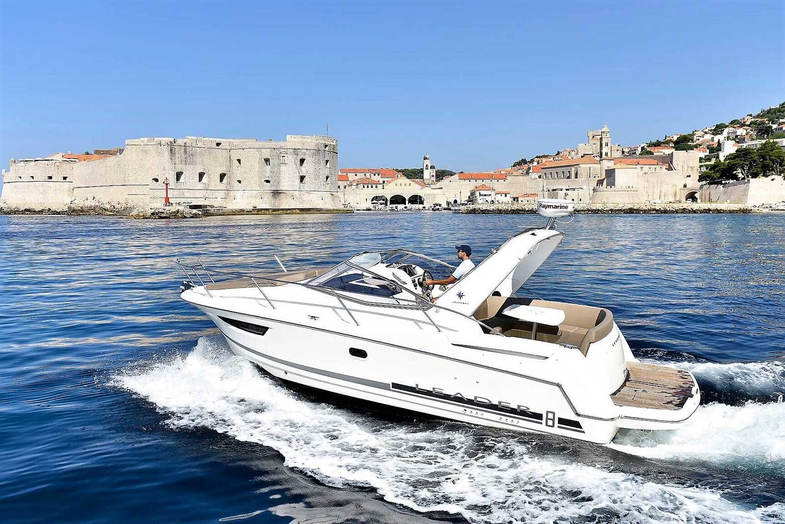 Как покататься на яхте в Дубровнике