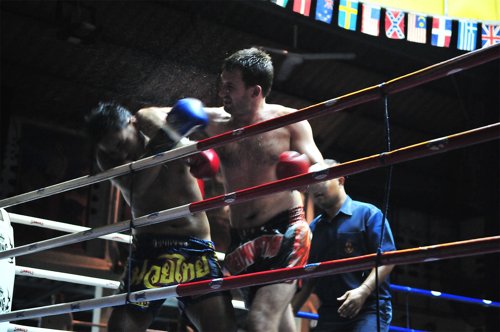 Как посмотреть тайский бокс на стадионе на Пхукете