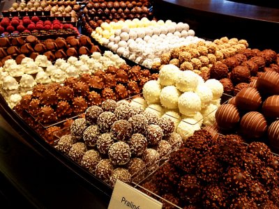 Купить швейцарский шоколад в кондитерской Шпрюнгли в Цюрихе