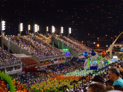 Принять участие в карнавале в Рио-де-Жанейро