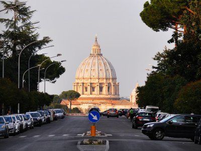 Улица Николо Пикколомини в Риме