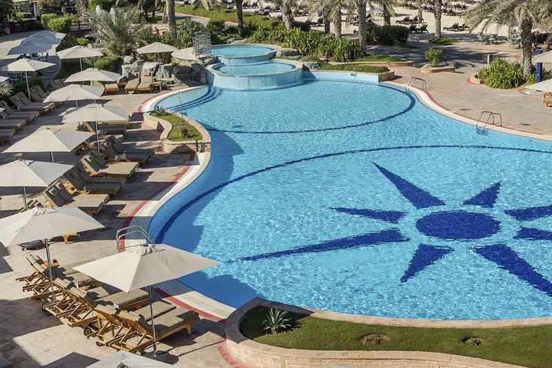 Пляжный клуб Хилтония, Абу-Даби