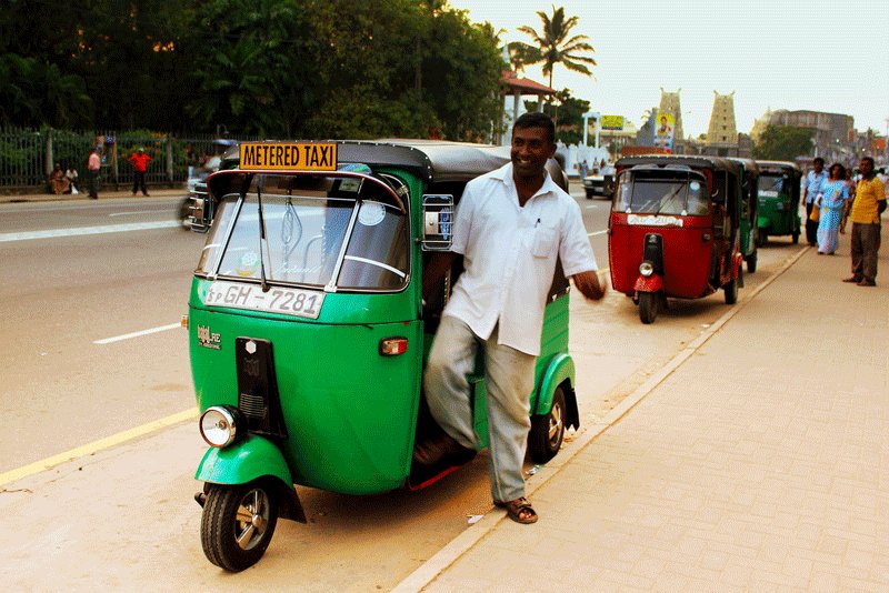 Шри-Ланка, Выбирай такси с надписью «Metered Taxi», Галле