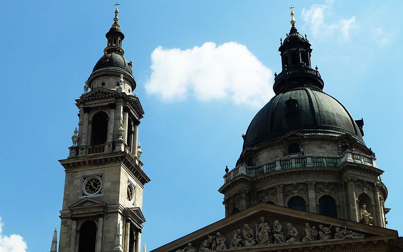 Башни базилики Святого Иштвана, Будапешт
