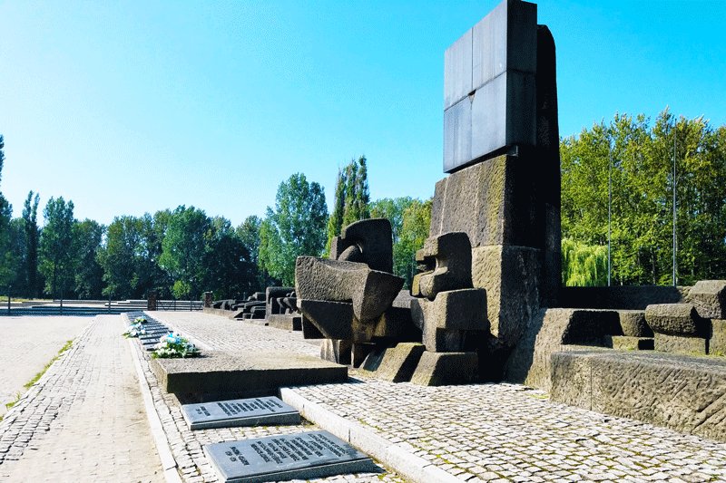 Мемориал жертвам Холокоста в Овенциме, Краков