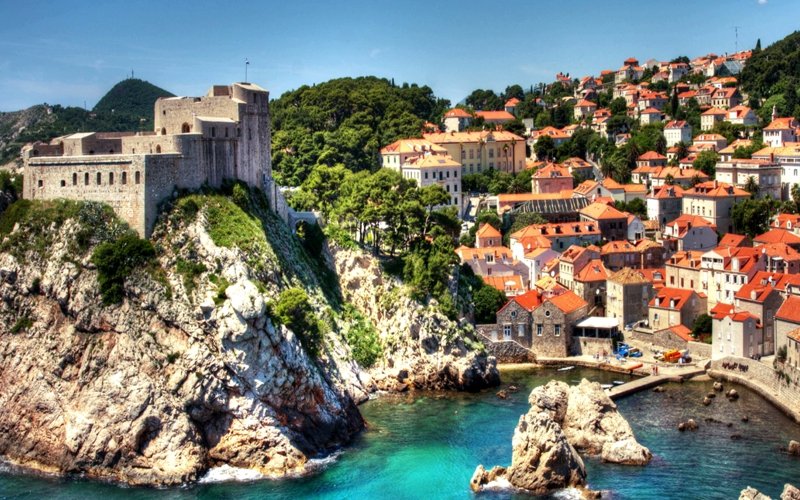 Вид на крепость и на гавань, Дубровник