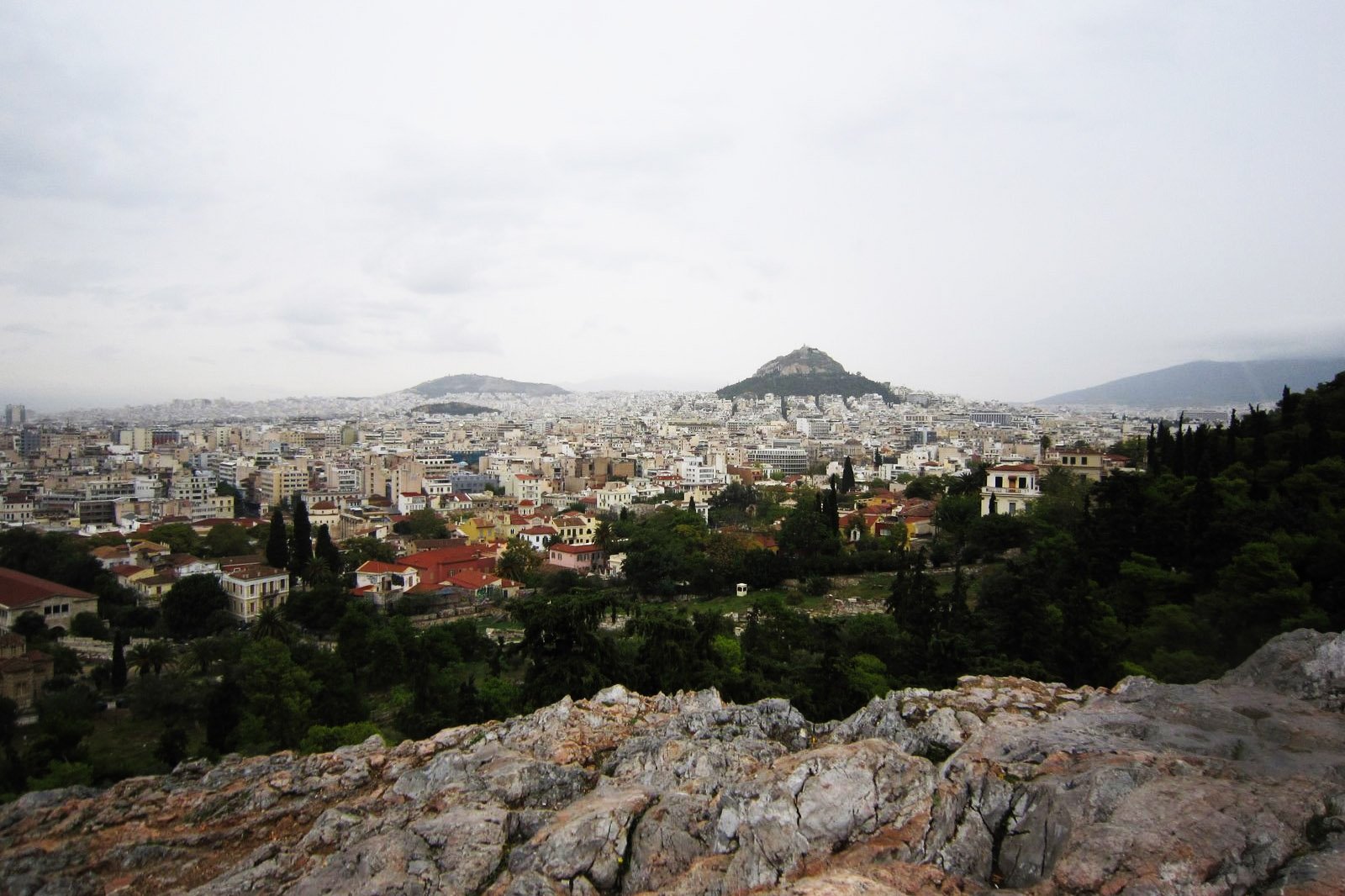 Как увидеть Афины с холма Ареопаг в Афинах