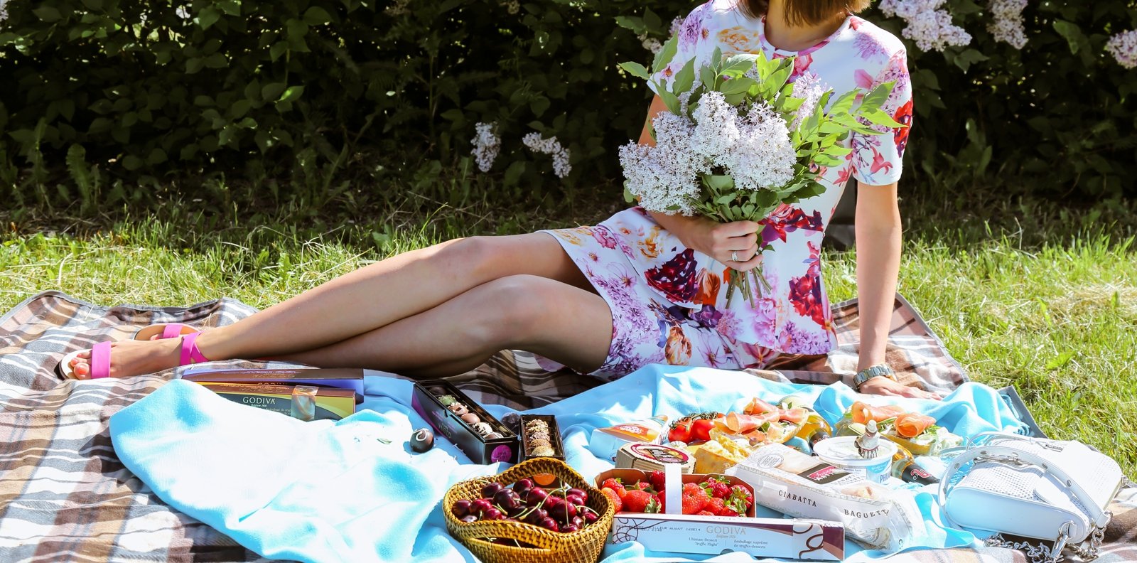 Как устроить пикник в ботаническом саду в Киеве