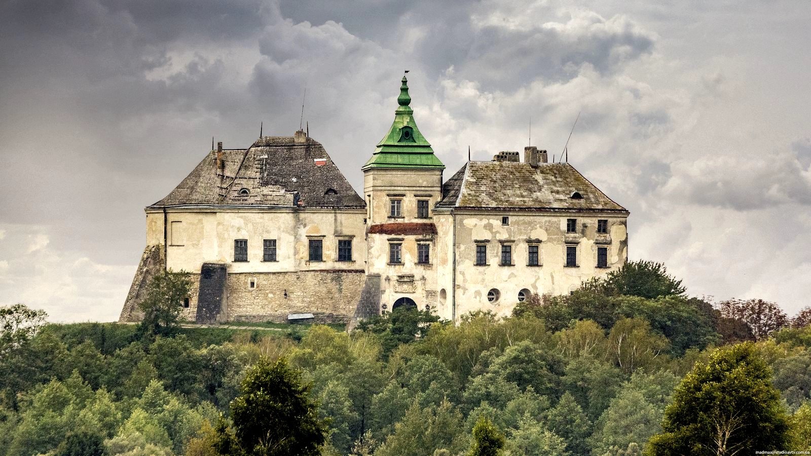 Как посетить Олесский замок во Львове