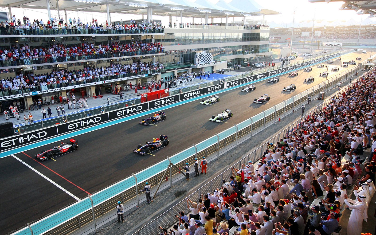 Как увидеть гонки Гран-при «Формулы-1» в Абу-Даби