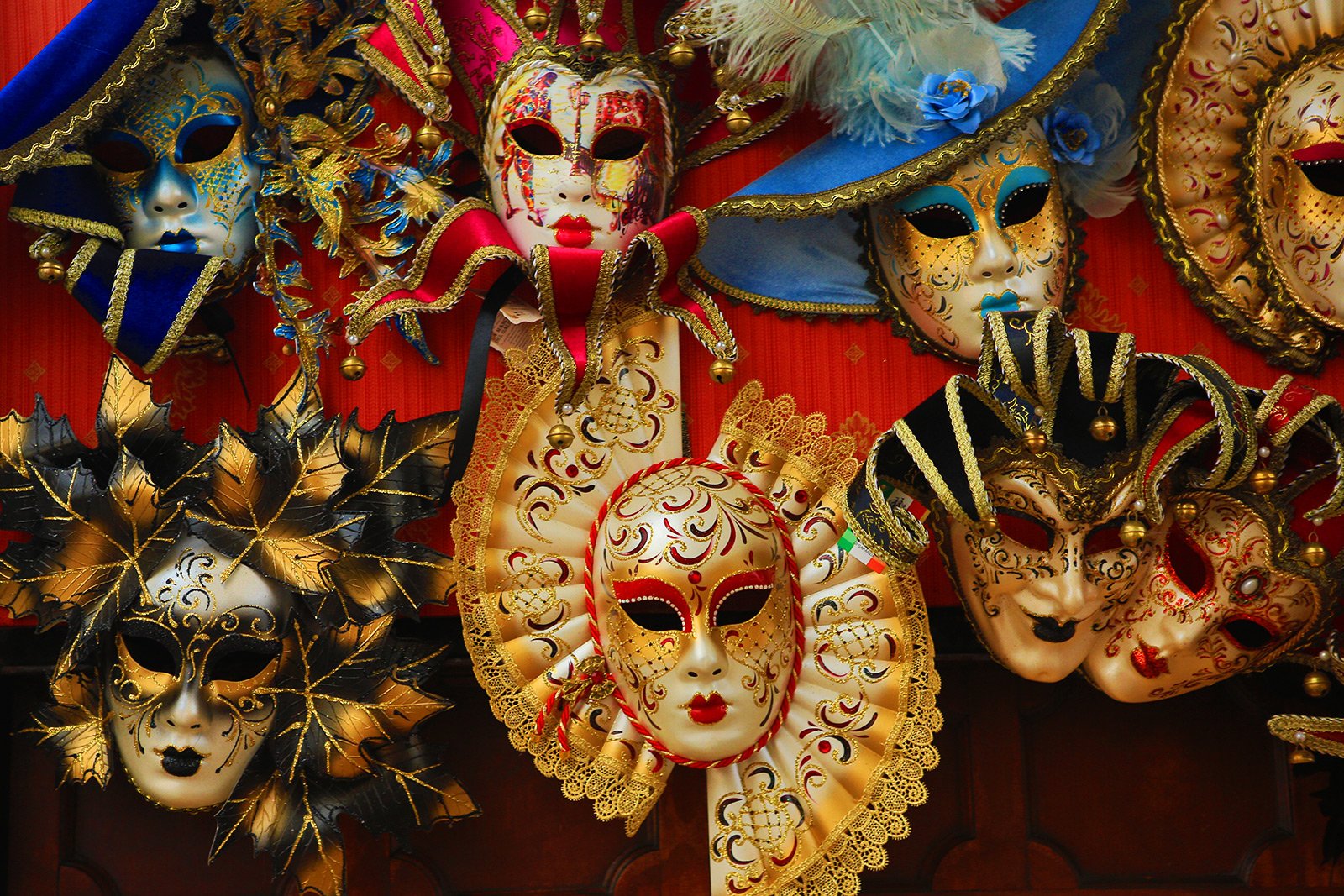 Как купить венецианскую маску в Венеции