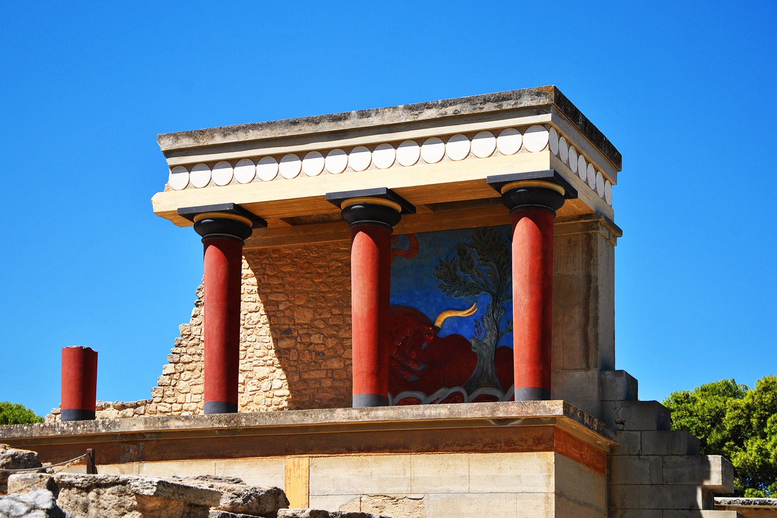 Как погулять по руинам Кносского дворца на Крите