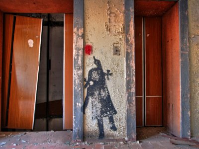 Увидеть рисунки «теней Хиросимы» в Чернобыле