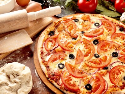 Попробовать пиццу по-неаполитански в Неаполе