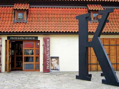 Сходить в музей Франца Кафки в Праге