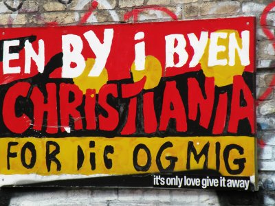Побывать в хиппи-комунне Христиании в Копенгагене
