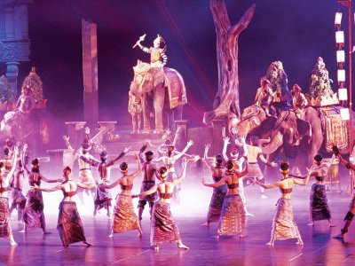Посмотреть шоу тайского цирка «Fantasea» на Пхукете