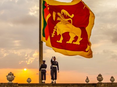 Увидеть церемонию спуска флага Шри-Ланки в Коломбо