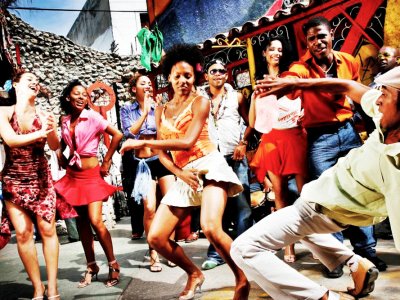 Потанцевать под латиноамериканские ритмы в Каракасе
