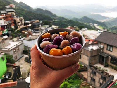 Try taro balls в Тайване