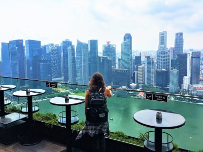 Увидеть город с высоты 200-метрового небоскрёба в Сингапуре