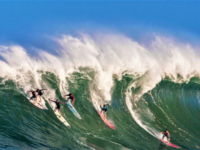 Посёрфить на самых высоких волнах в мире на Гавайских островах