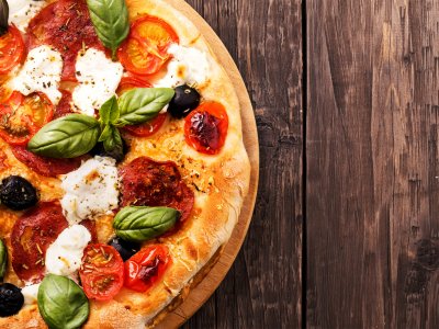 Попробовать настоящую пиццу в Риме