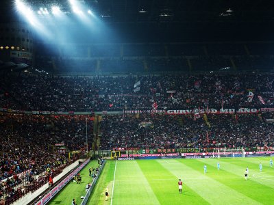 Посмотреть футбол на стадионе Сан-Сиро в Милане