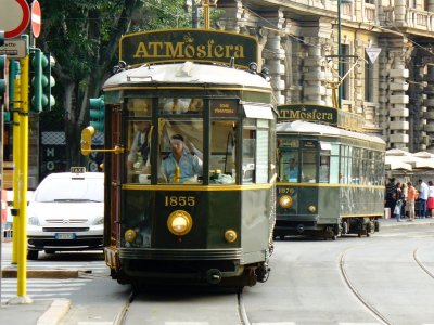 Поужинать в ретро-трамвае в Милане