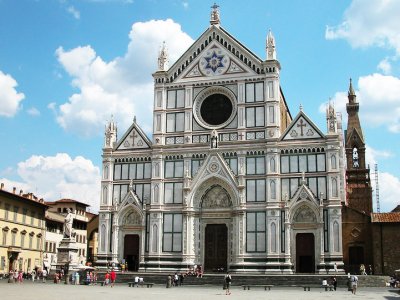 Побывать в базилике Санта-Кроче во Флоренции
