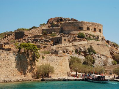Побывать на Острове Живых Мертвецов на Крите