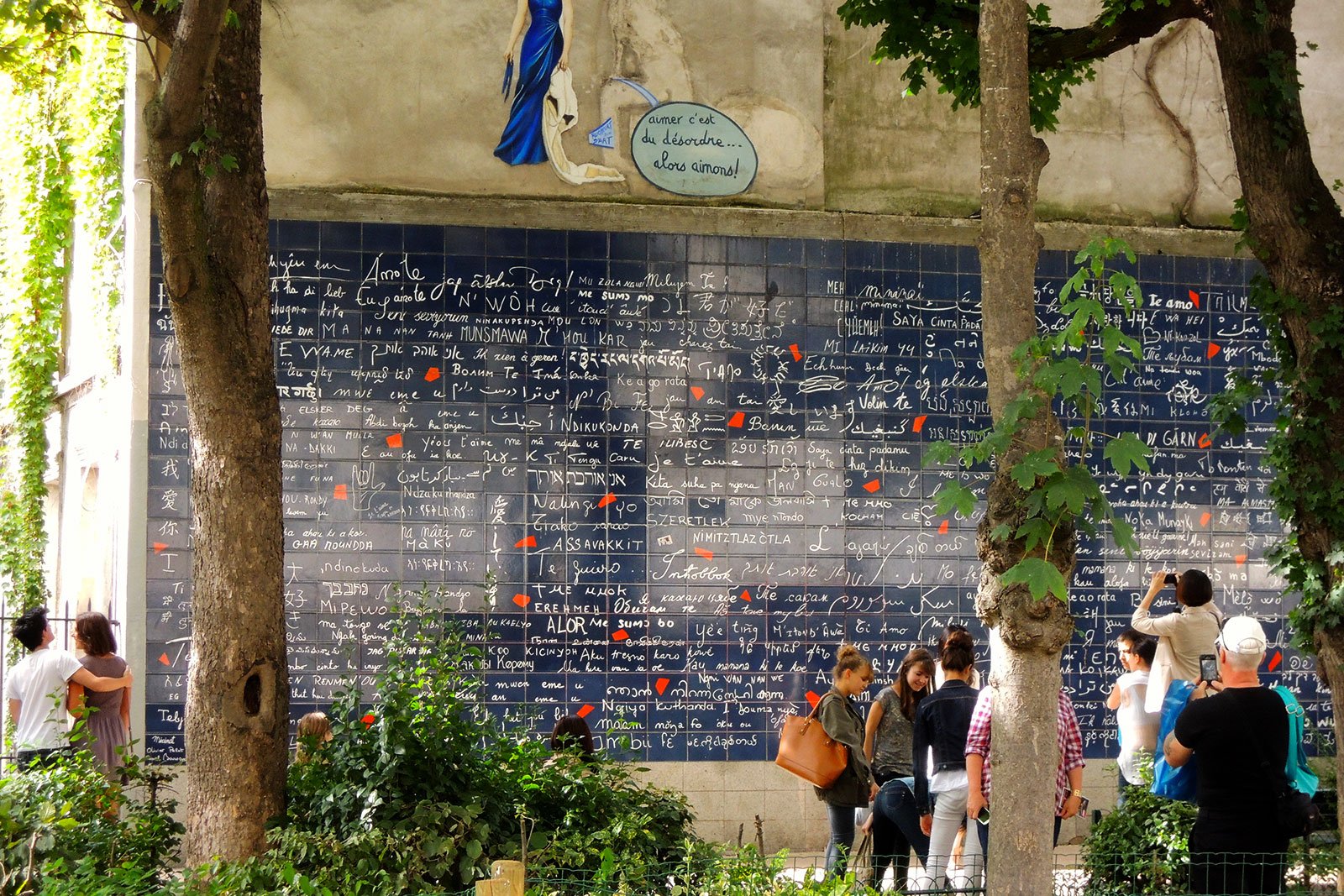 Стена любви, Париж