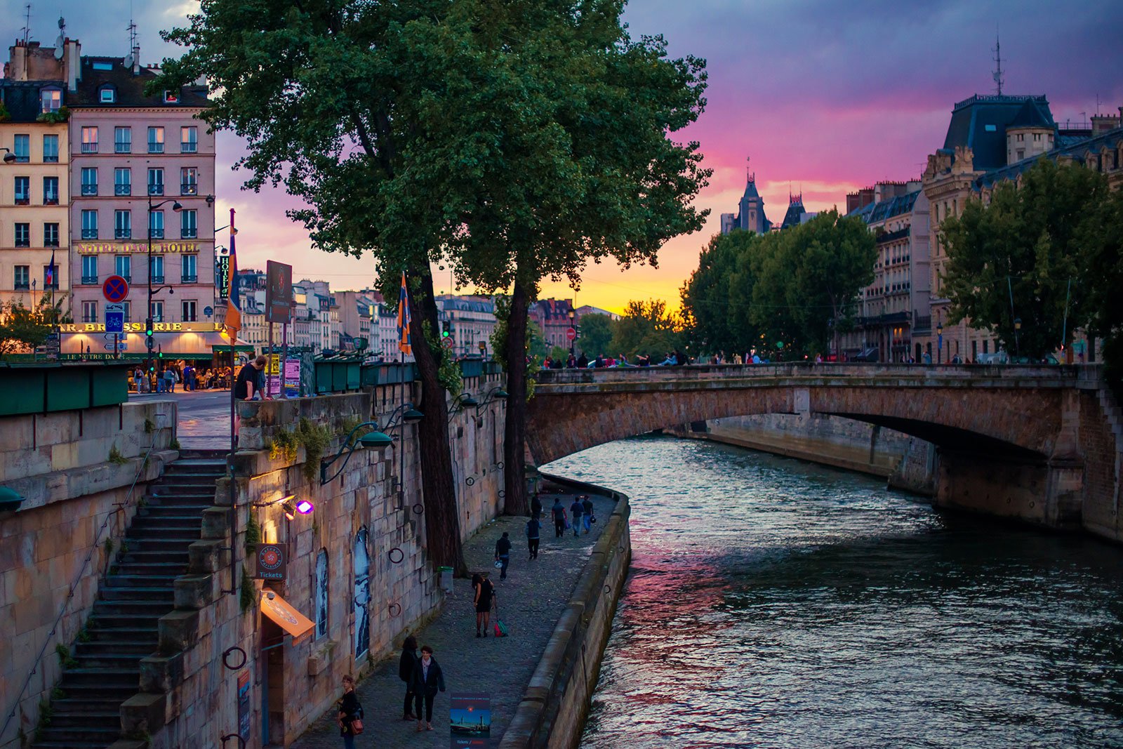 Река Сена, Париж