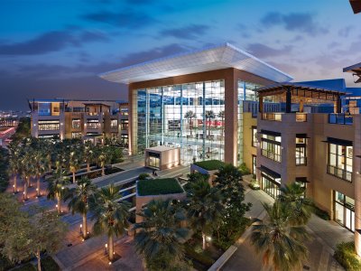Торговый центр Мирдиф Сити Центр в Дубае