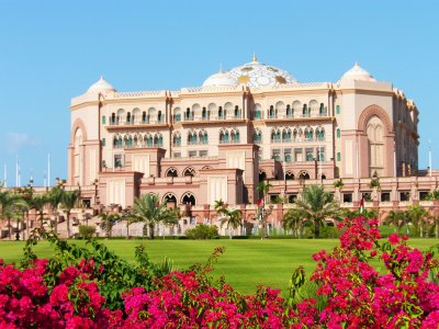 Гостиница «Эмирейтс Палас» в Абу-Даби