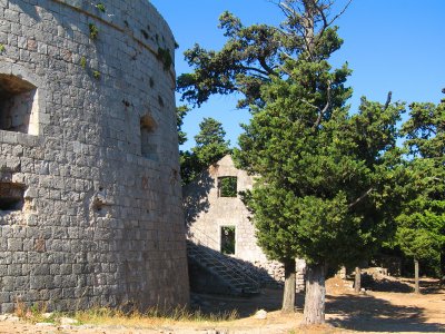 Форт Роял в Дубровнике