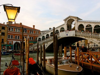 Мост Риальто в Венеции
