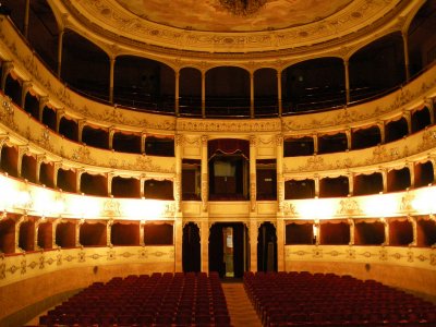 Театр Пергола во Флоренции