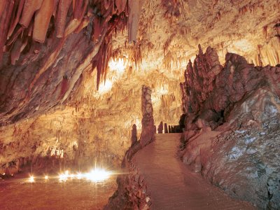 Пещера Дракона (Drogarati Cave)
